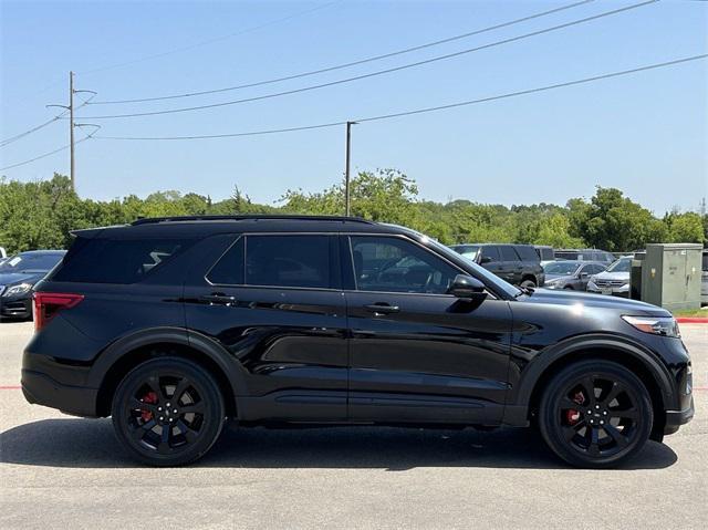 used 2020 Ford Explorer car, priced at $32,000