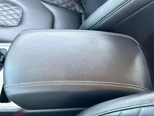 used 2023 Ford Edge car, priced at $26,000