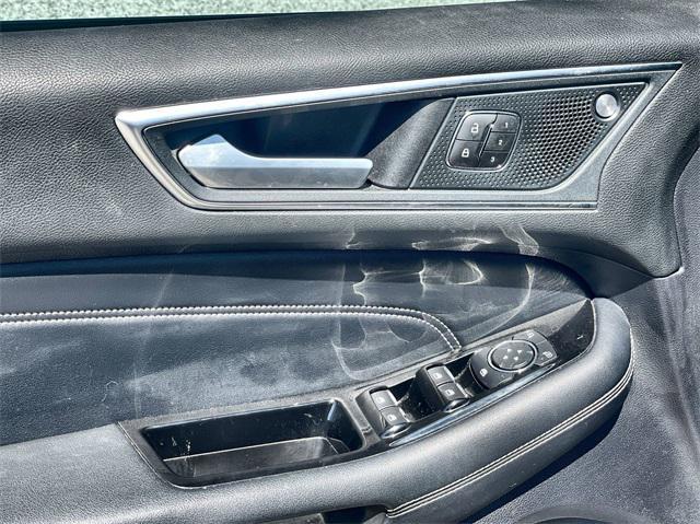 used 2019 Ford Edge car, priced at $18,000