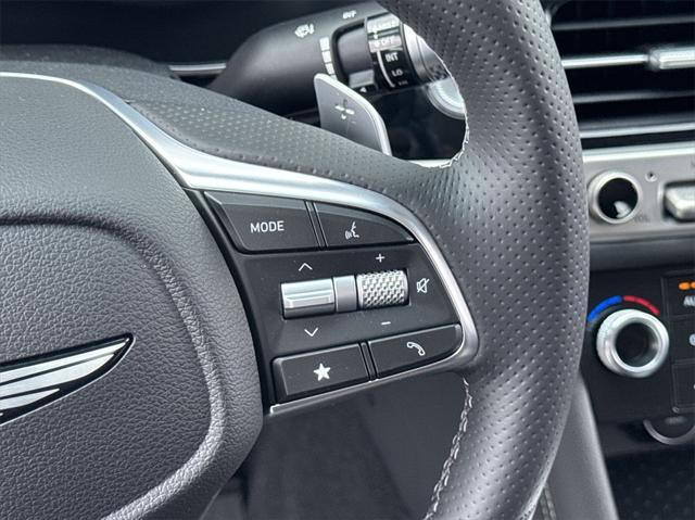 new 2025 Genesis G70 car, priced at $45,580