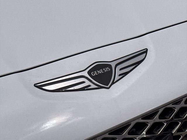 new 2025 Genesis G70 car, priced at $45,580