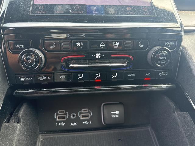 used 2022 Jeep Grand Cherokee car, priced at $34,454