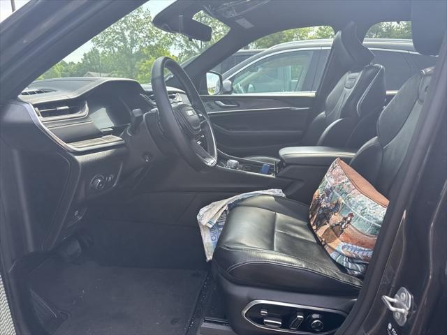 used 2022 Jeep Grand Cherokee car, priced at $34,454