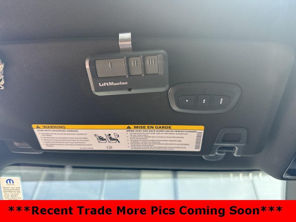 used 2022 Jeep Grand Cherokee car, priced at $29,744