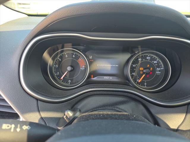 used 2022 Jeep Cherokee car, priced at $25,499