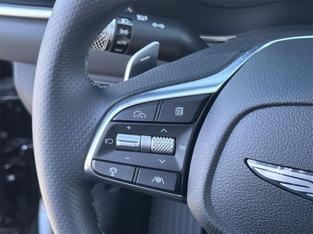 new 2025 Genesis G70 car, priced at $41,528