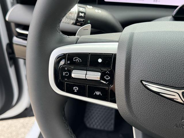 new 2025 Genesis G80 car, priced at $59,275