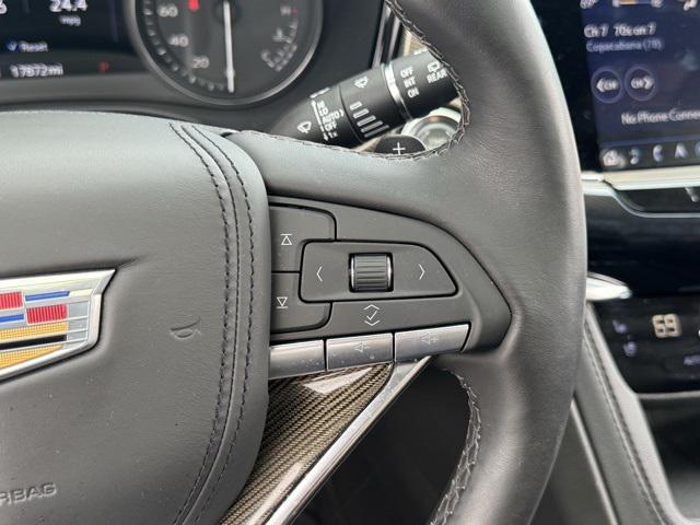 used 2023 Cadillac XT6 car, priced at $40,986