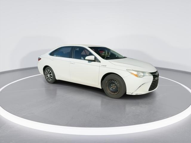 used 2015 Toyota Camry Hybrid car, priced at $12,224