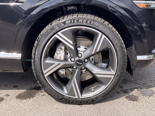 new 2025 Genesis GV80 car, priced at $82,765