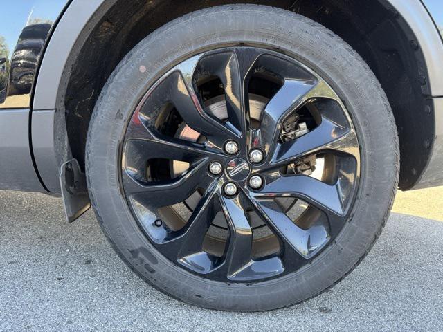 used 2021 Lincoln Nautilus car, priced at $27,888