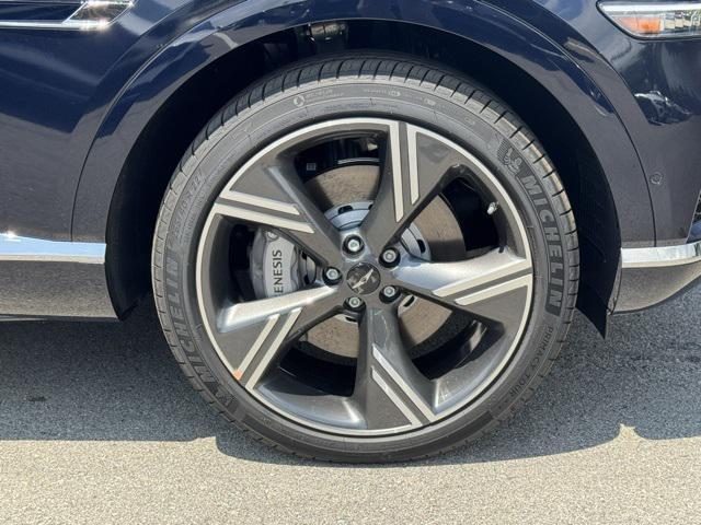 new 2025 Genesis GV80 car, priced at $82,555