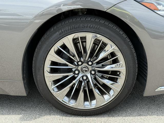 used 2022 Lexus LS 500 car, priced at $61,494
