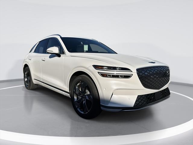 new 2025 Genesis Electrified GV70 car, priced at $66,987