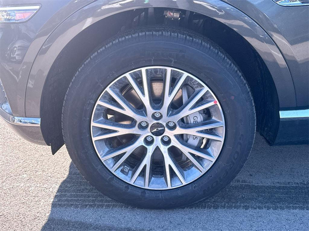 new 2025 Genesis GV80 car, priced at $58,058