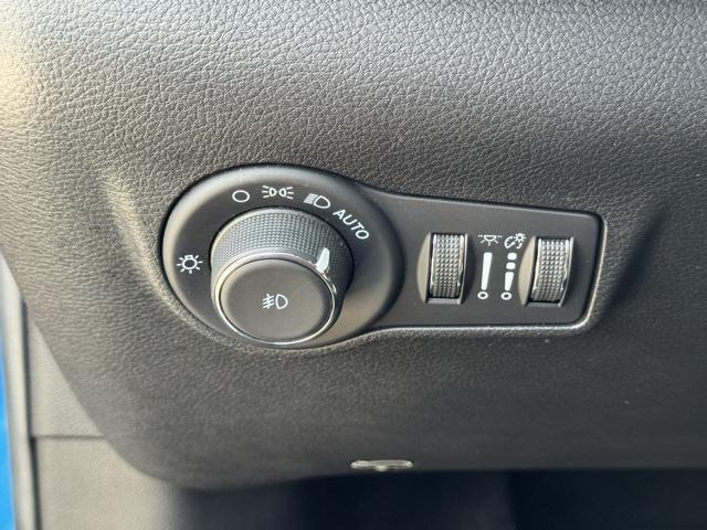 used 2022 Jeep Compass car, priced at $22,394
