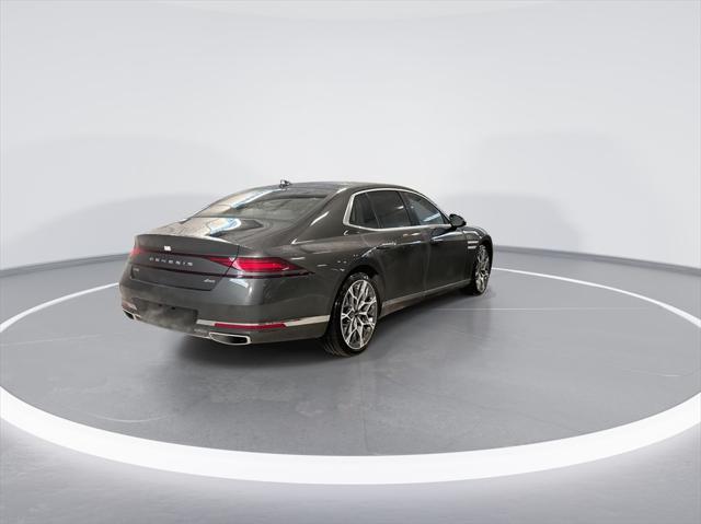 new 2025 Genesis G90 car, priced at $102,190