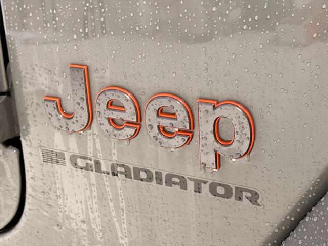 used 2023 Jeep Gladiator car, priced at $38,974