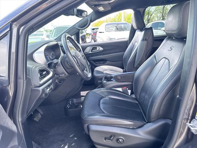 used 2021 Chrysler Pacifica car, priced at $26,299