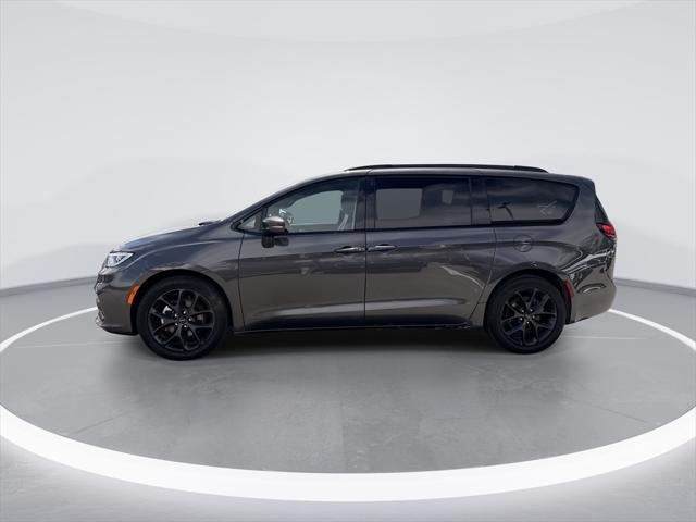 used 2021 Chrysler Pacifica car, priced at $26,299