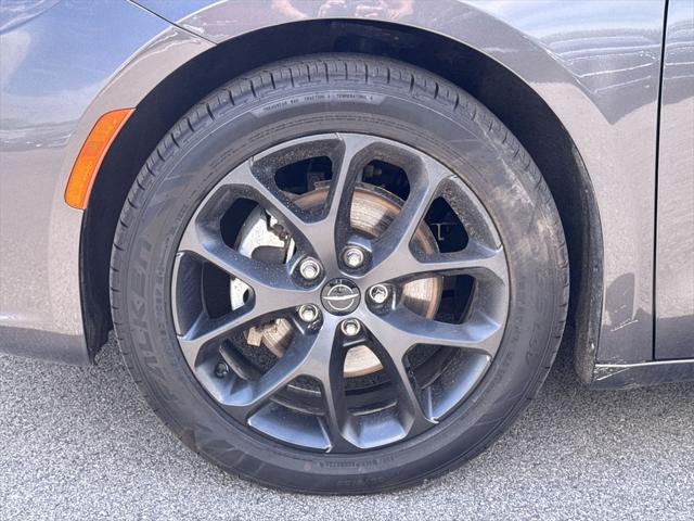 used 2021 Chrysler Pacifica car, priced at $26,299