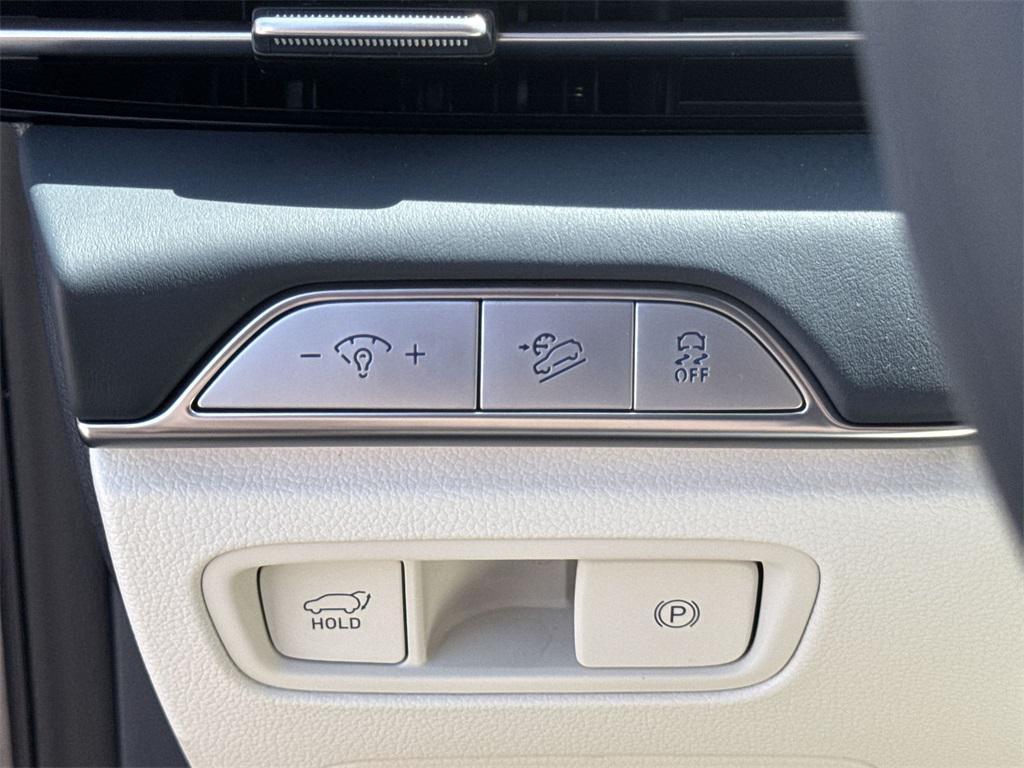 new 2025 Genesis GV80 car, priced at $81,765