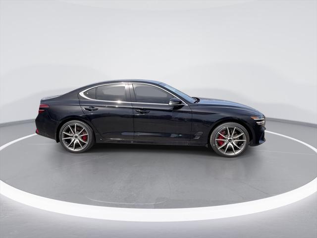 new 2025 Genesis G70 car, priced at $45,580