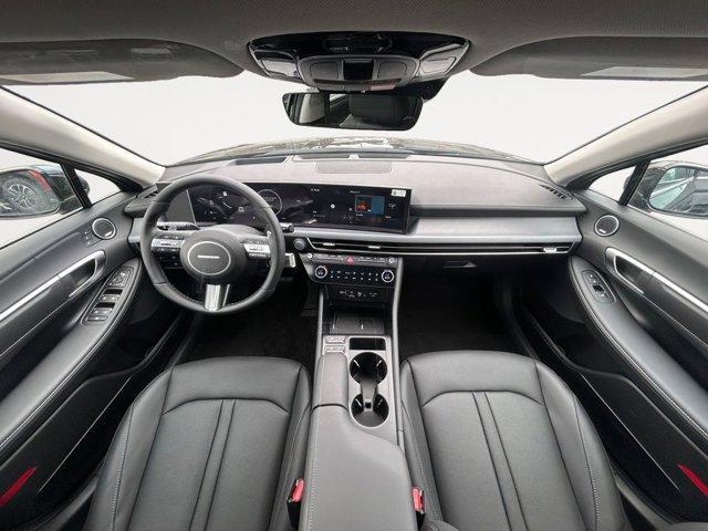 new 2025 Hyundai Sonata Hybrid car, priced at $37,000