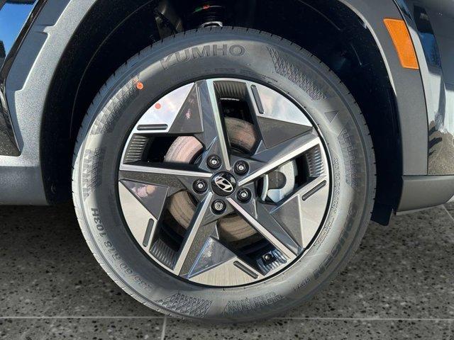 new 2025 Hyundai Tucson car, priced at $34,000