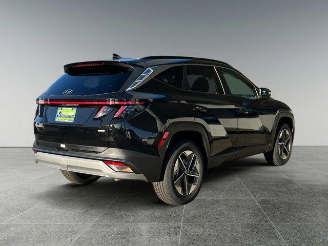 new 2025 Hyundai Tucson car, priced at $34,000