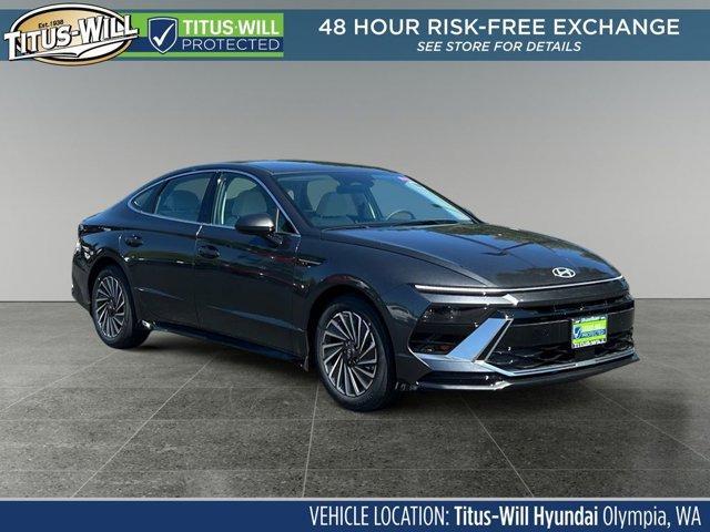 new 2025 Hyundai Sonata Hybrid car, priced at $32,800