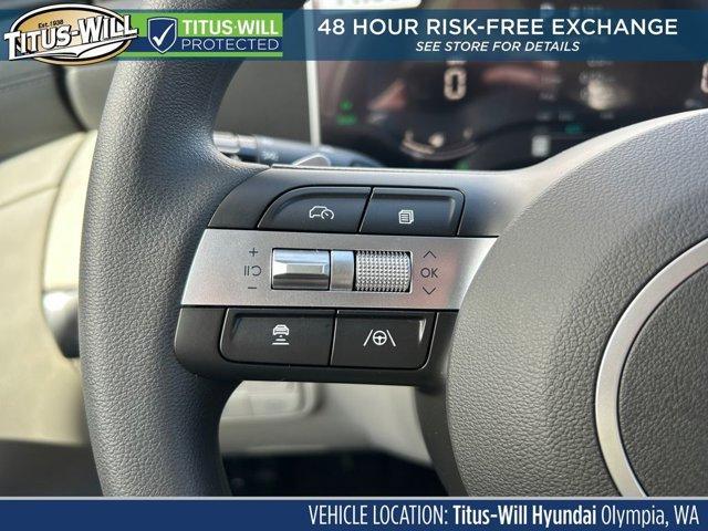 new 2025 Hyundai TUCSON Hybrid car, priced at $34,721