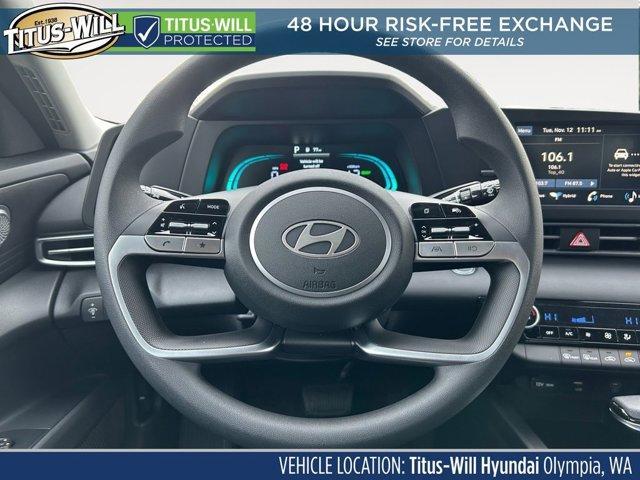 new 2025 Hyundai Elantra HEV car, priced at $25,776