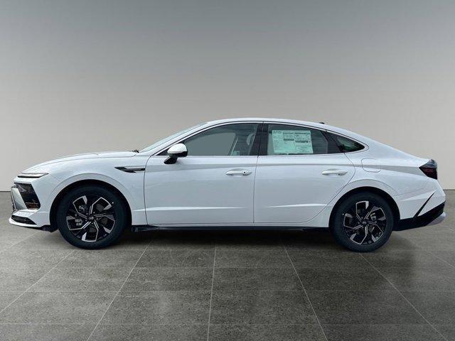new 2025 Hyundai Sonata car, priced at $31,013