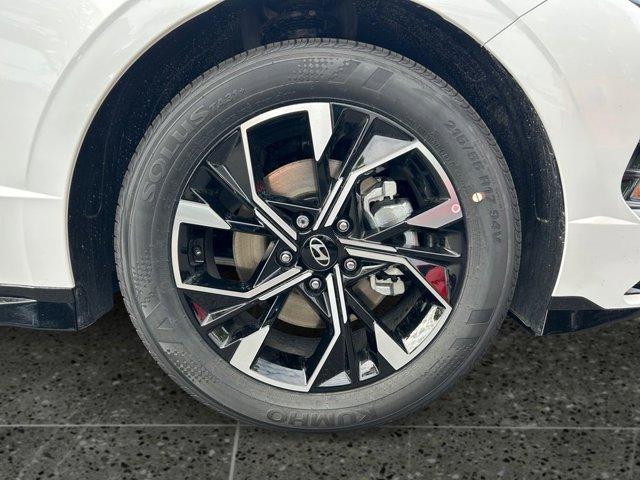 new 2025 Hyundai Sonata car, priced at $31,013