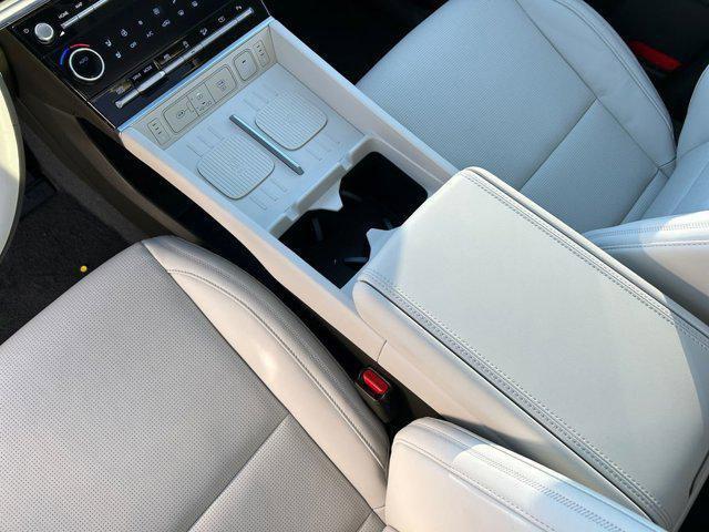 new 2025 Hyundai Santa Fe car, priced at $47,854