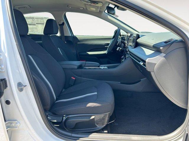 new 2025 Hyundai Sonata car, priced at $27,999