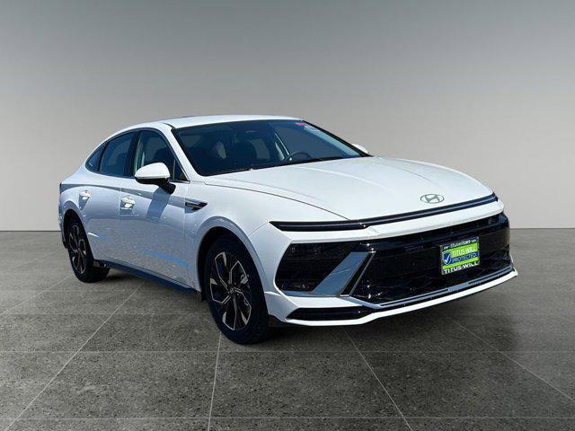 new 2025 Hyundai Sonata car, priced at $27,999