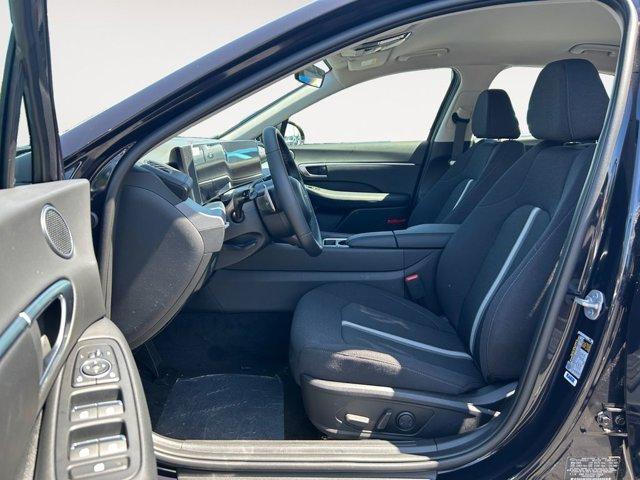 new 2025 Hyundai Sonata Hybrid car, priced at $32,690