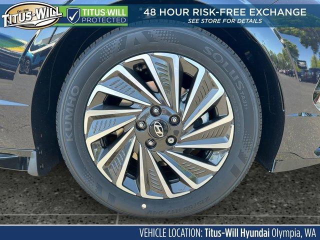 new 2025 Hyundai Sonata Hybrid car, priced at $32,690