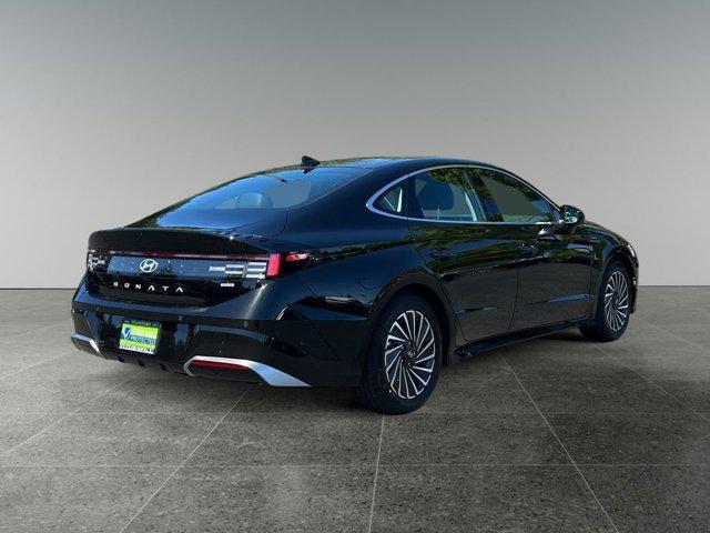 new 2025 Hyundai Sonata Hybrid car, priced at $38,768
