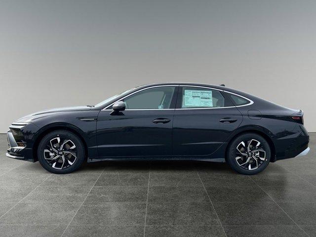 new 2025 Hyundai Sonata car, priced at $31,001