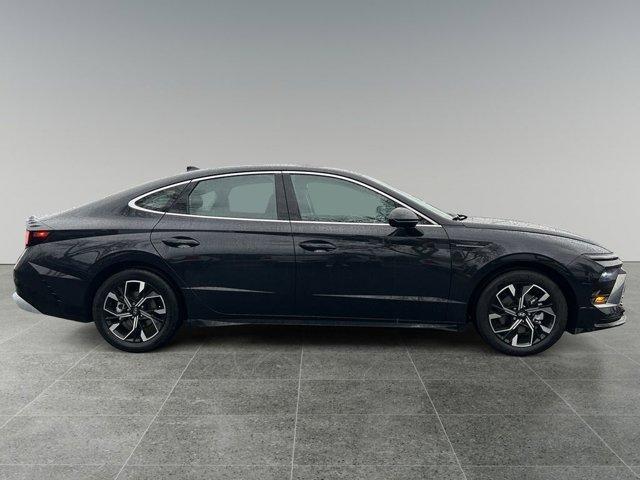 new 2024 Hyundai Sonata car, priced at $27,999