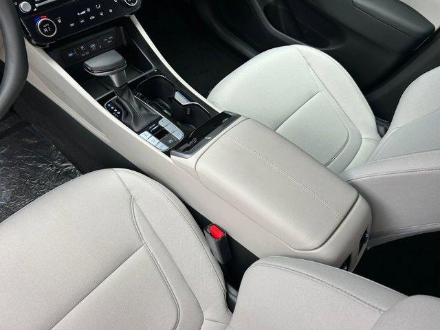 new 2025 Hyundai Tucson car, priced at $29,999