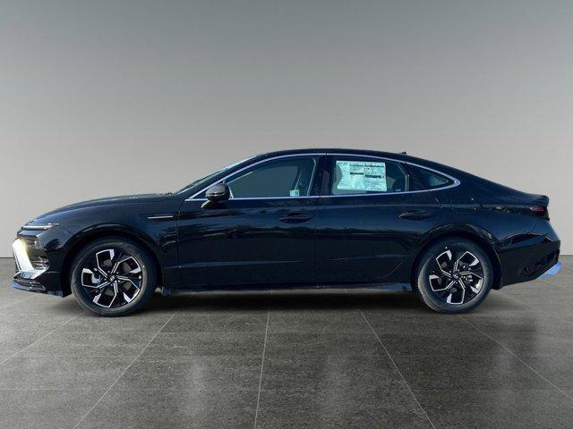 new 2025 Hyundai Sonata car, priced at $30,500
