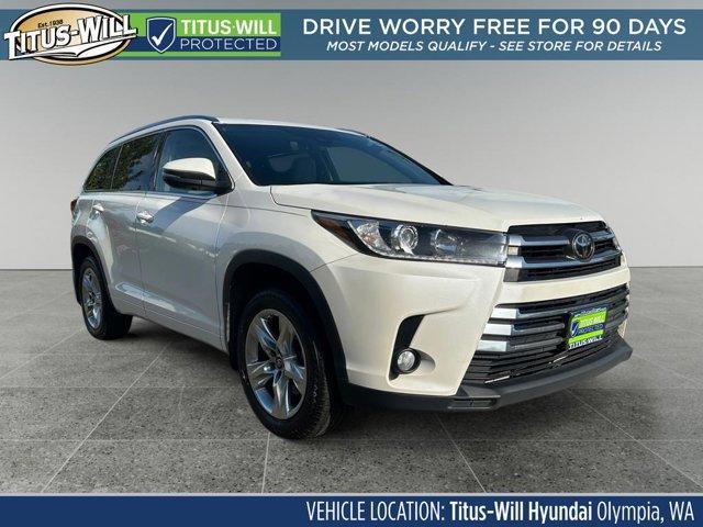 used 2017 Toyota Highlander car, priced at $29,250