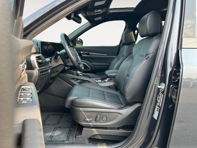 used 2024 Kia Telluride car, priced at $45,750