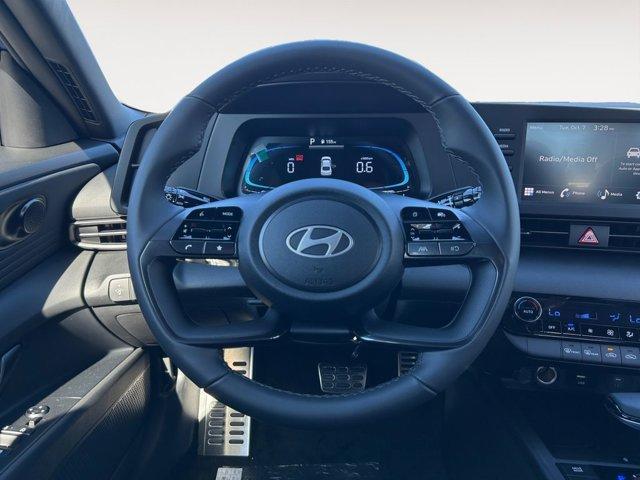new 2025 Hyundai Elantra car, priced at $21,999