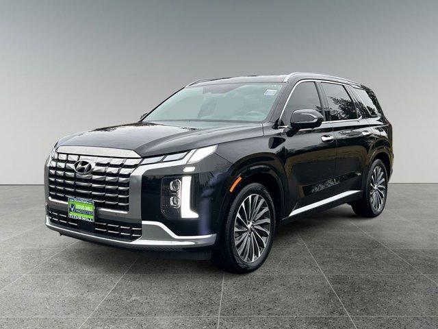 used 2023 Hyundai Palisade car, priced at $42,950