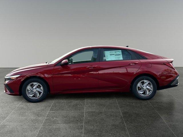 new 2025 Hyundai Elantra car, priced at $21,999